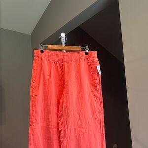 NWT Old Navy Coral Wide-Leg Pants